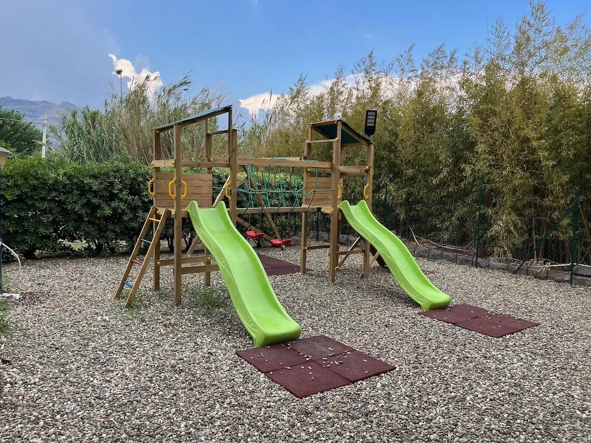 Casa Jacquelina, Luxe Appartement, Panoramahouses Calatabiano Italy