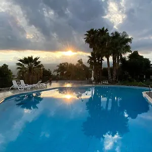 Farm stay Agriturismo Serra San Biagio, Calatabiano